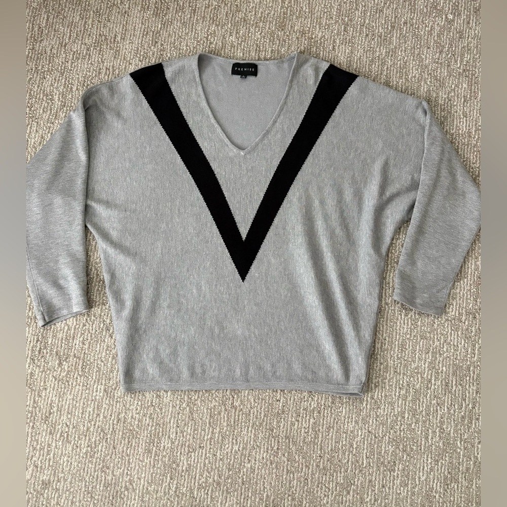 New Premise Gray Black Chevron Sweater Dolman 3/4 Sleeve L Large Soft Flattering
